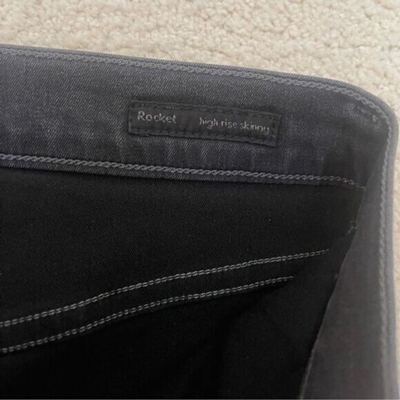 Citizens of Humanity Black/Grey Rocket High Rise Skinny Jean Size 25! - Picture 4 of 10